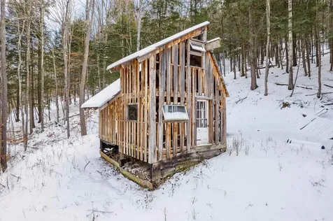 167 Leons Lane Sharon VT 05065