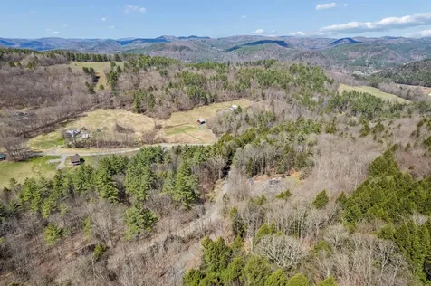 167 Leons Lane Sharon VT 05065