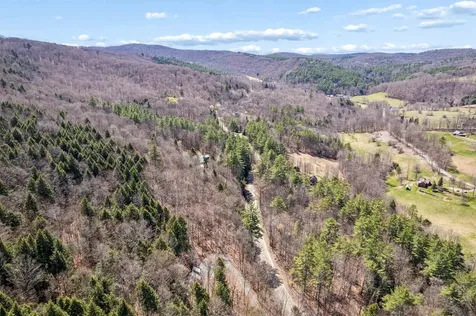 167 Leons Lane Sharon VT 05065