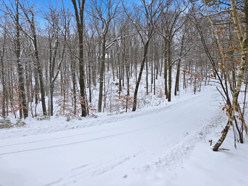 22 West Bergamo Road Madison NH 03849