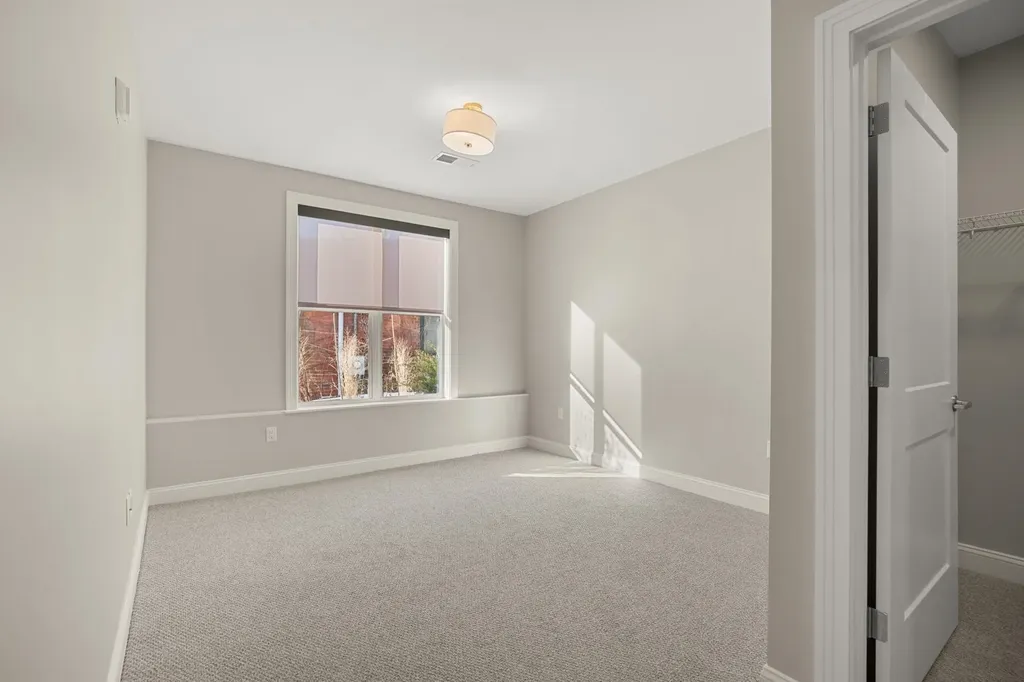 99 Foundry Place Portsmouth NH 03801