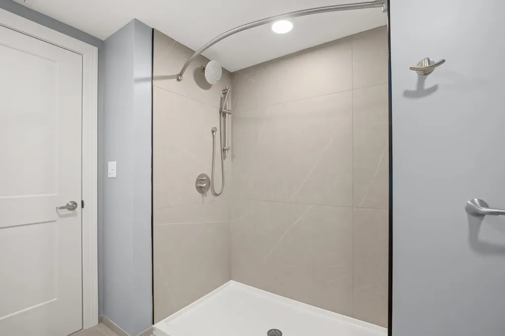 99 Foundry Place Portsmouth NH 03801