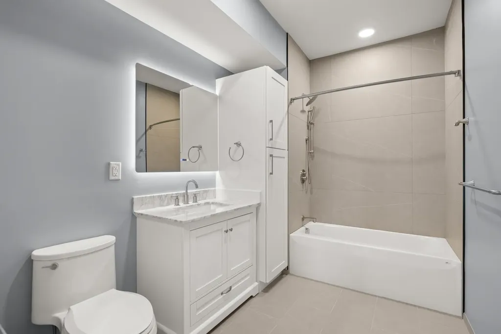 99 Foundry Place Portsmouth NH 03801