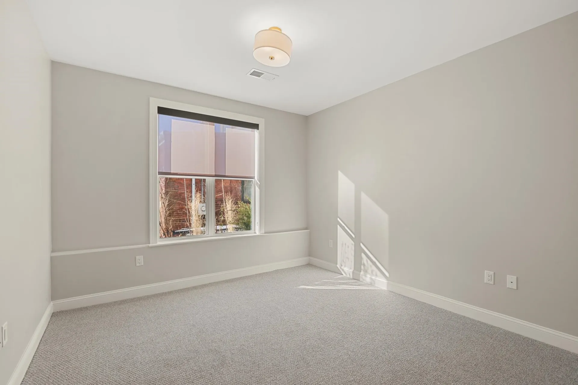 99 Foundry Place Portsmouth NH 03801