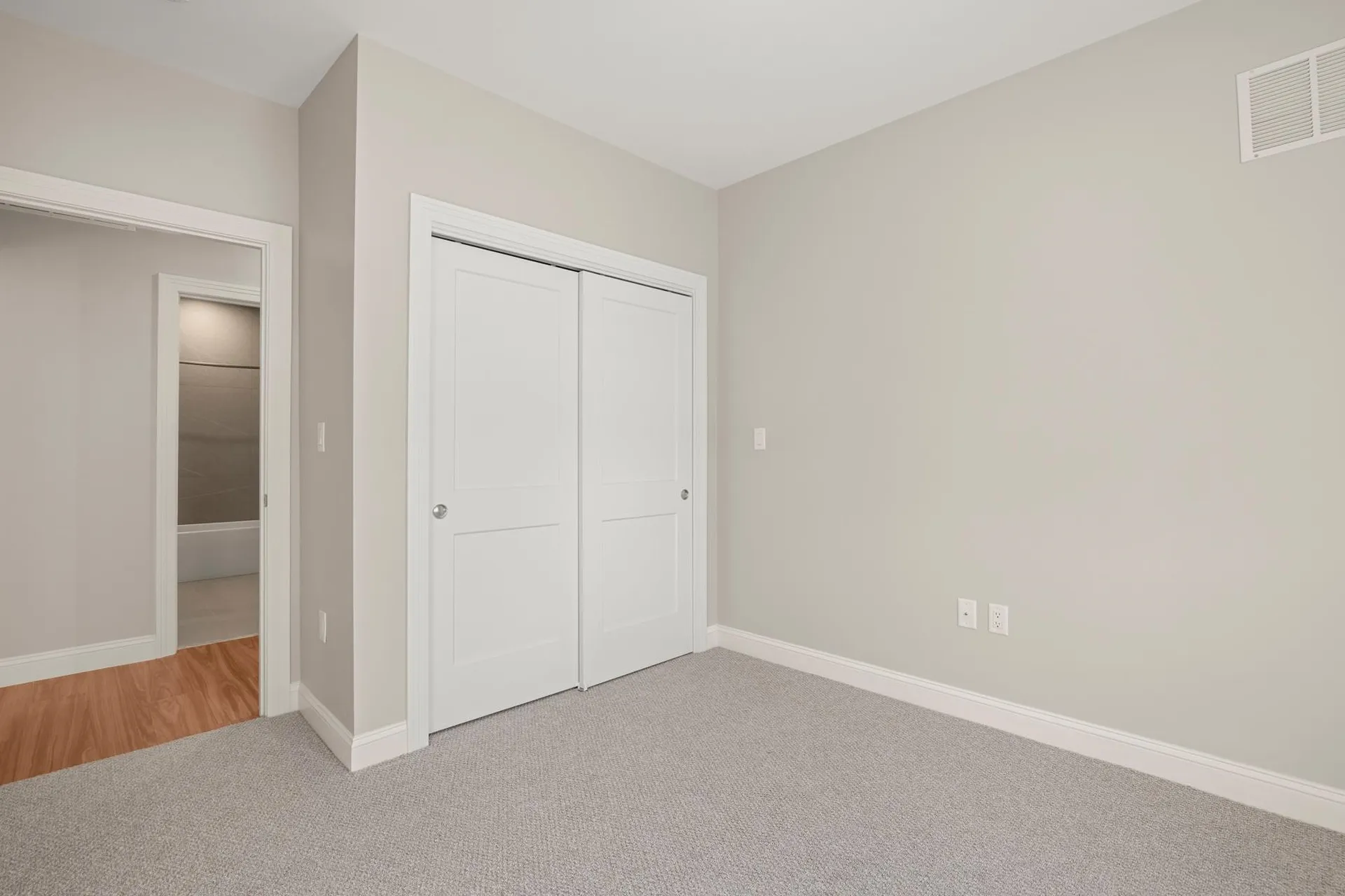 99 Foundry Place Portsmouth NH 03801