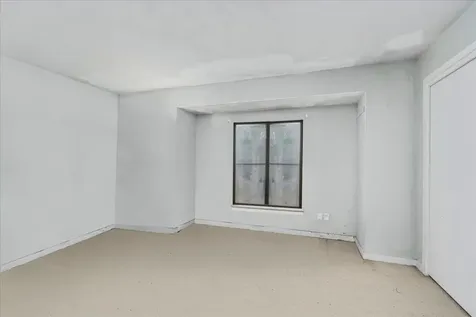 27 Dunvegan Woods Drive Hampton NH 03842