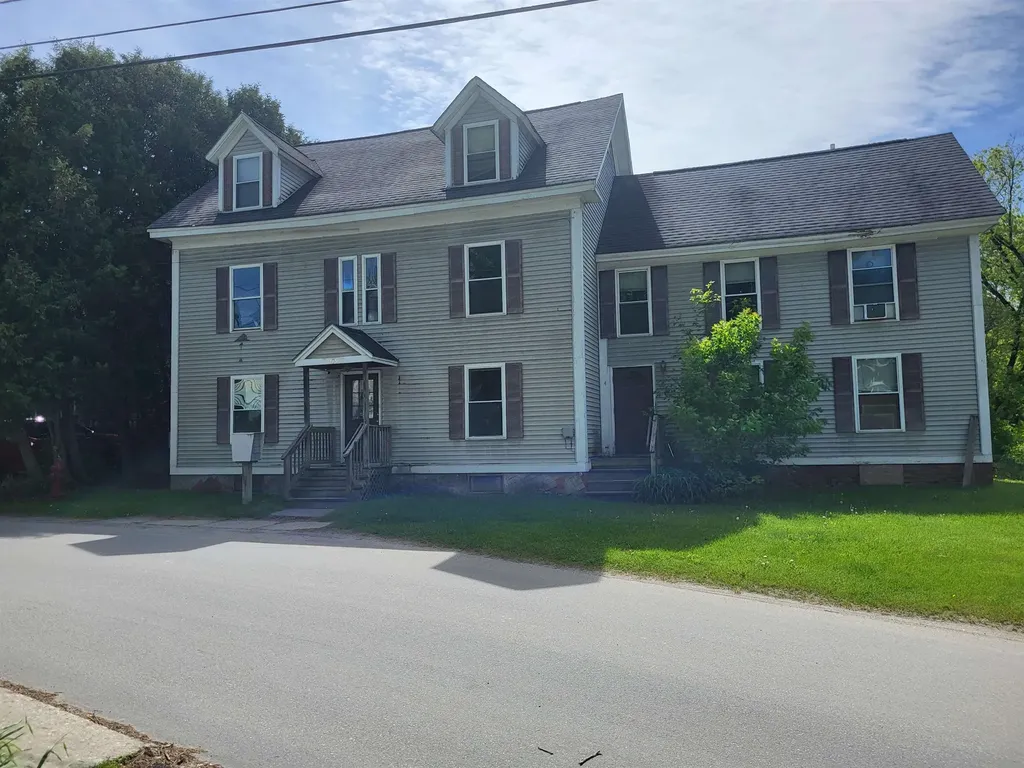129 Elm Street St. Johnsbury VT 05819
