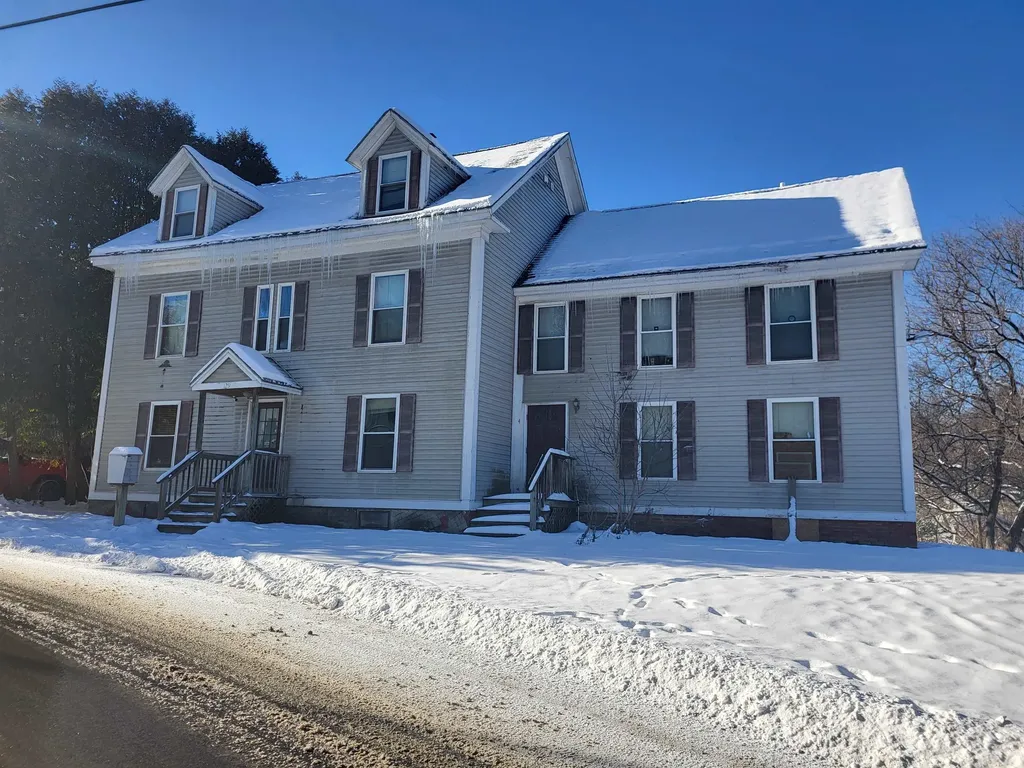 129 Elm Street St. Johnsbury VT 05819