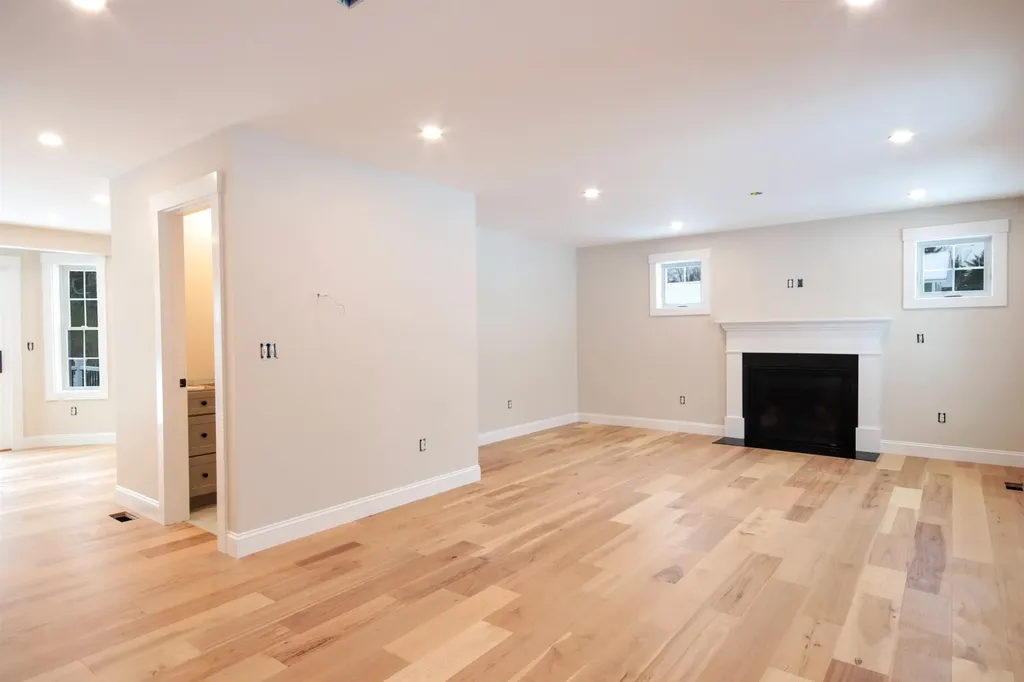 67 Bailey Drive Rochester NH 03868