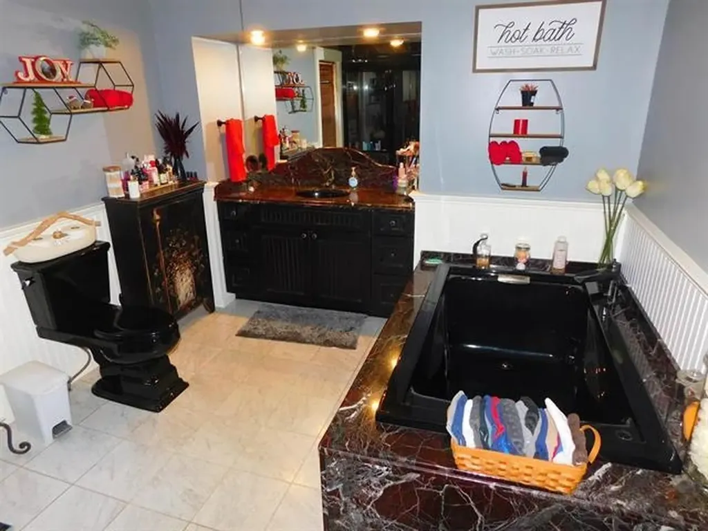 2106 Wakefield Road Wakefield NH 03872