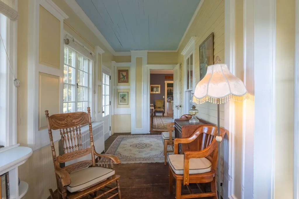 11 Cream Pot Hill Road Hinsdale NH 03451