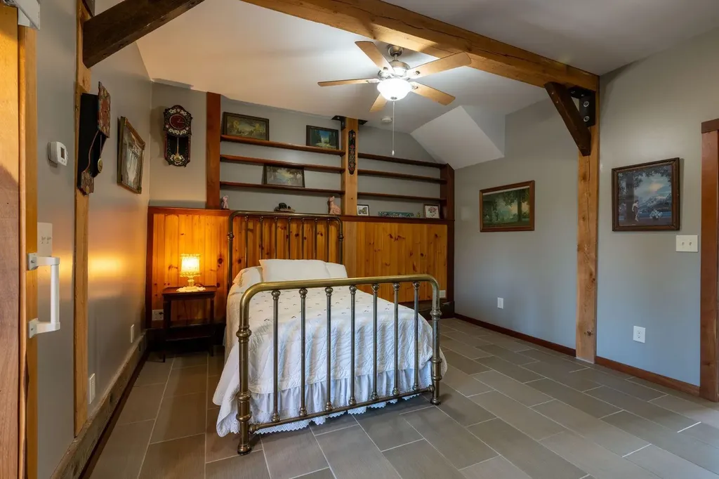 11 Cream Pot Hill Road Hinsdale NH 03451