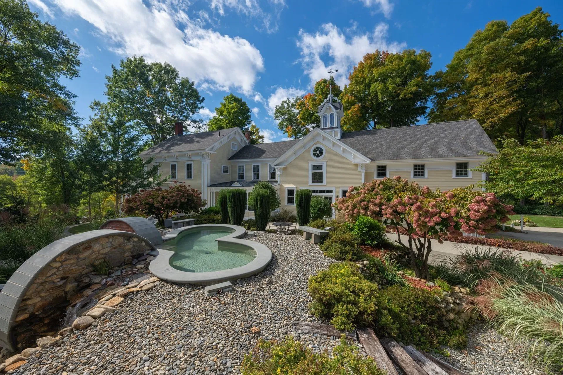 11 Cream Pot Hill Road Hinsdale NH 03451