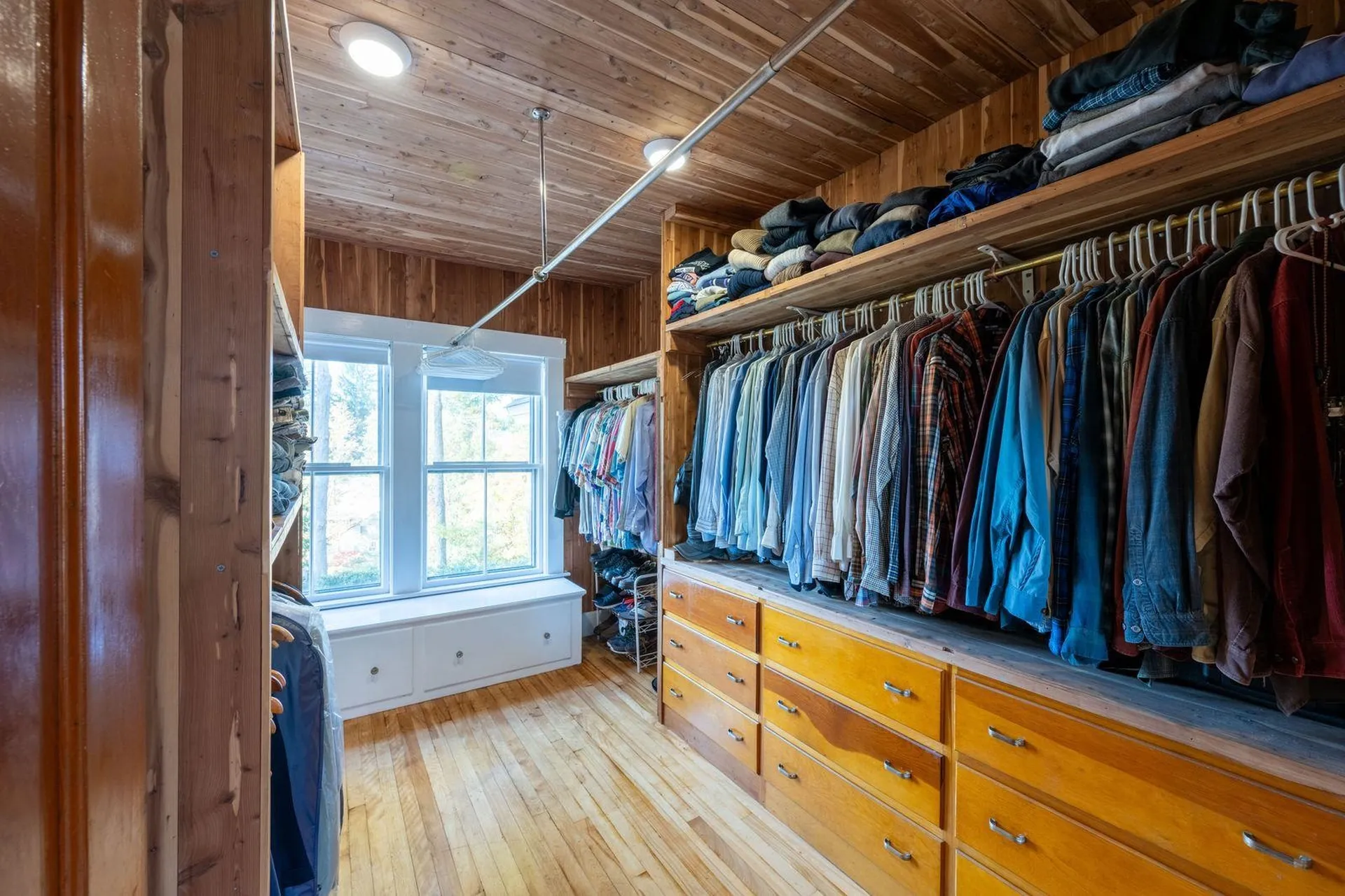 11 Cream Pot Hill Road Hinsdale NH 03451