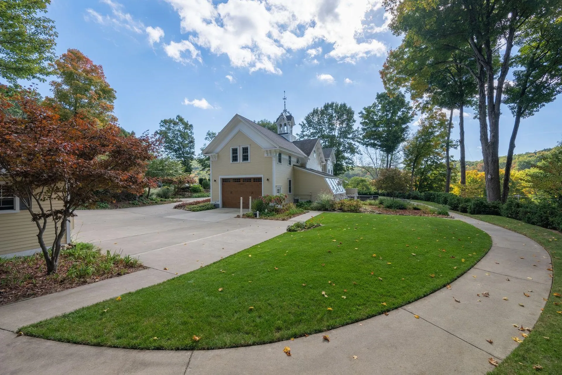 11 Cream Pot Hill Road Hinsdale NH 03451