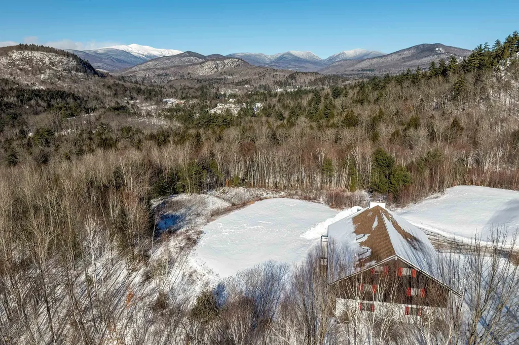 P61 Christmas Mountain Road Bartlett NH 03838