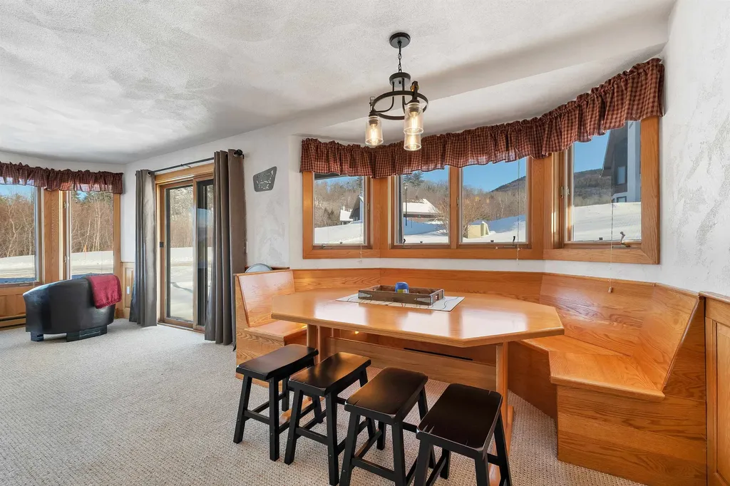 P61 Christmas Mountain Road Bartlett NH 03838