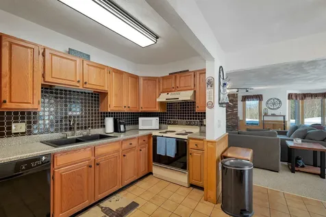 P61 Christmas Mountain Road Bartlett NH 03838