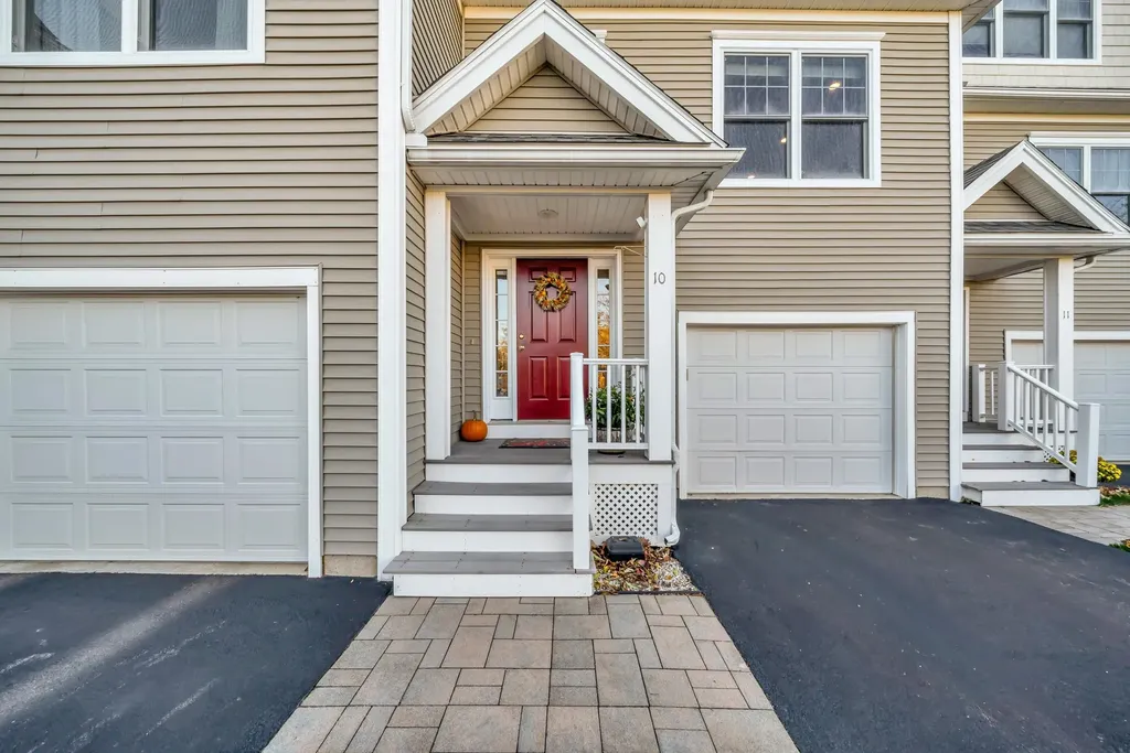 131 Court Street Exeter NH 03833