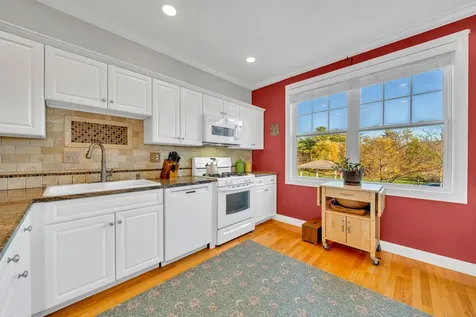 131 Court Street Exeter NH 03833