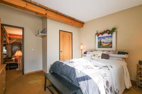 145 Main Street Ludlow VT 05149