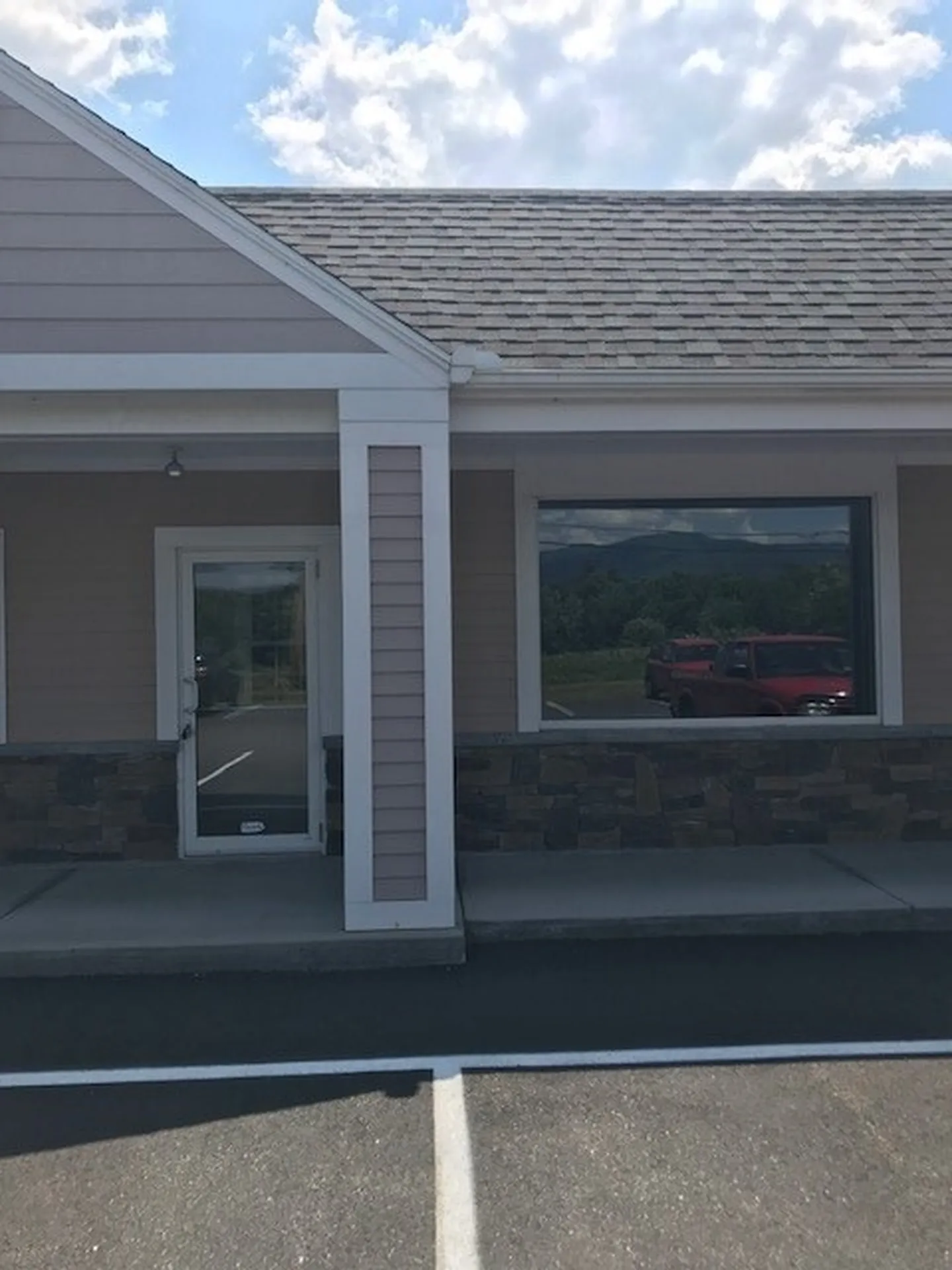 12 Yeaton Road Plymouth NH 03264