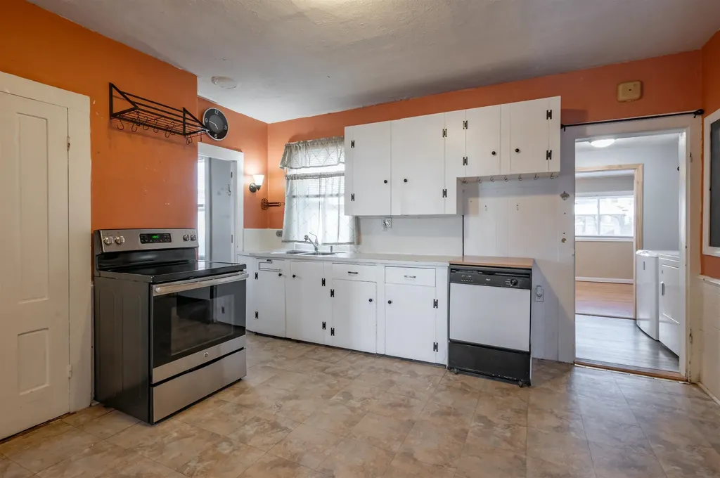 5 Merrimack Street Nashua NH 03064