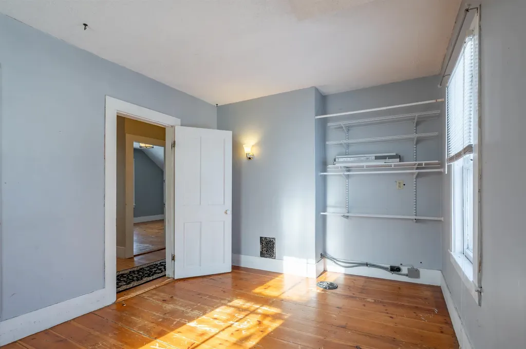 5 Merrimack Street Nashua NH 03064