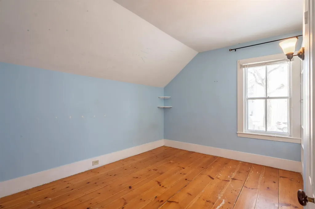 5 Merrimack Street Nashua NH 03064