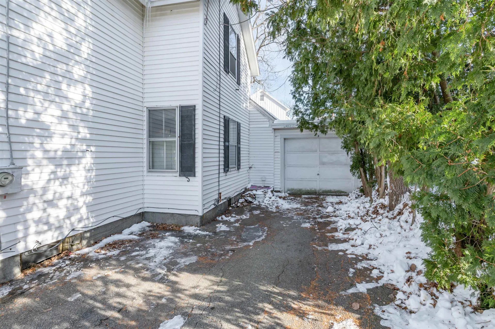 5 Merrimack Street Nashua NH 03064
