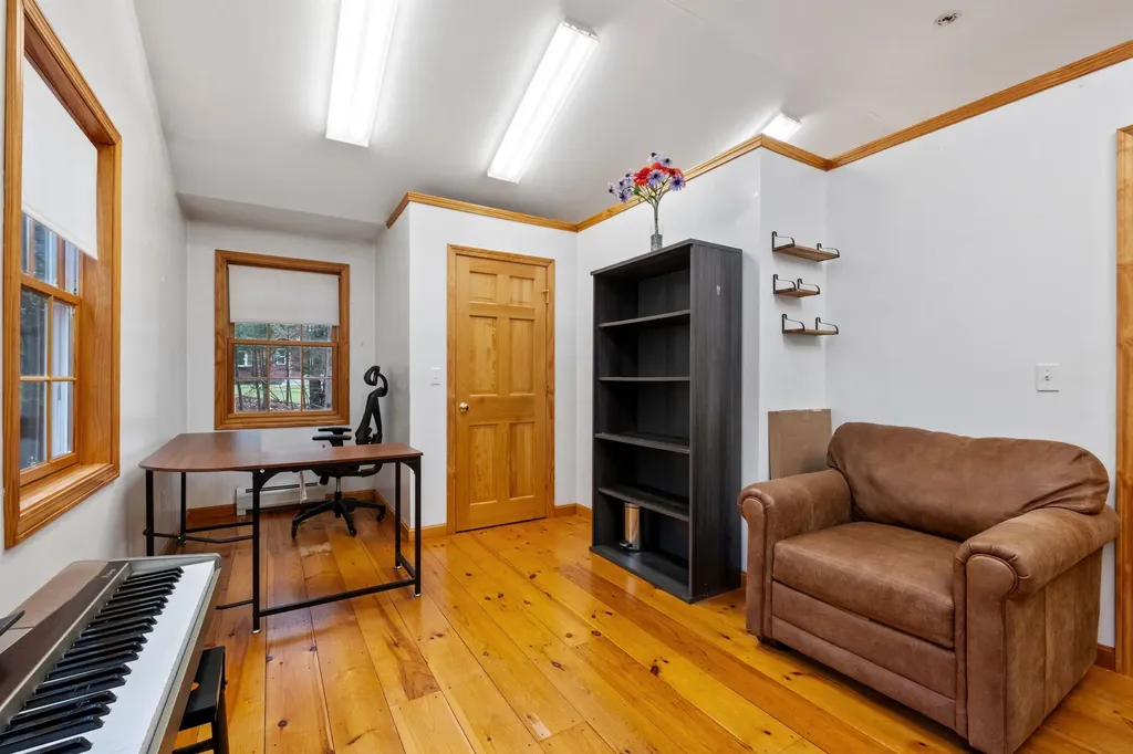 35 Merry Hill Road Barrington NH 03825