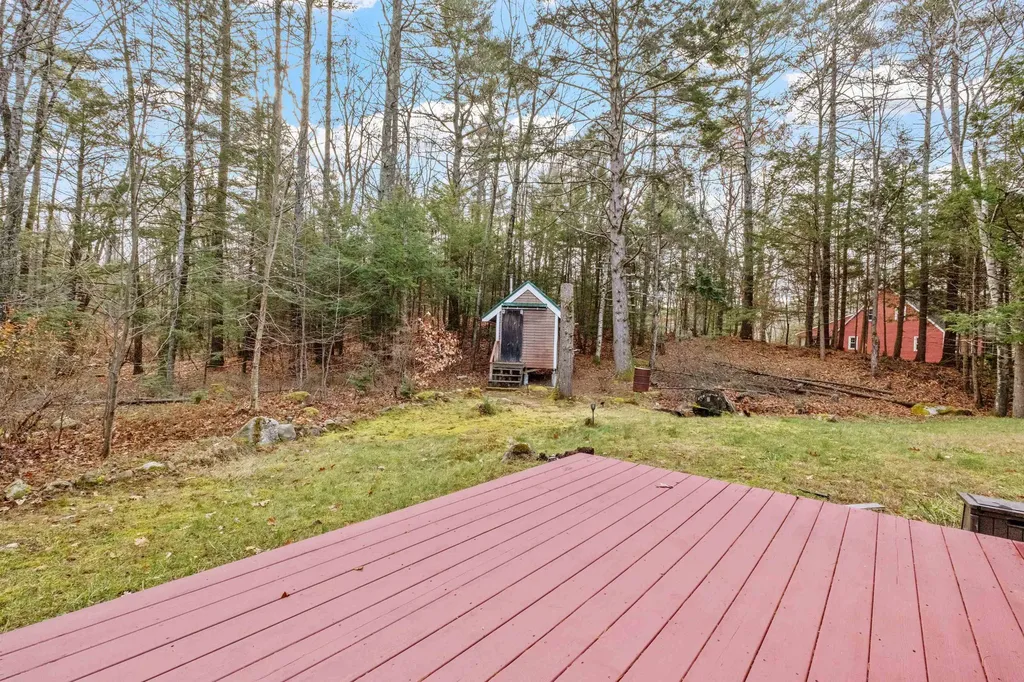 35 Merry Hill Road Barrington NH 03825