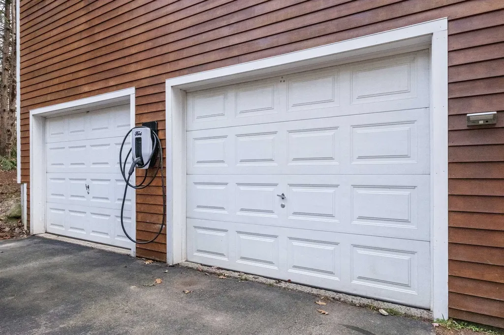 35 Merry Hill Road Barrington NH 03825