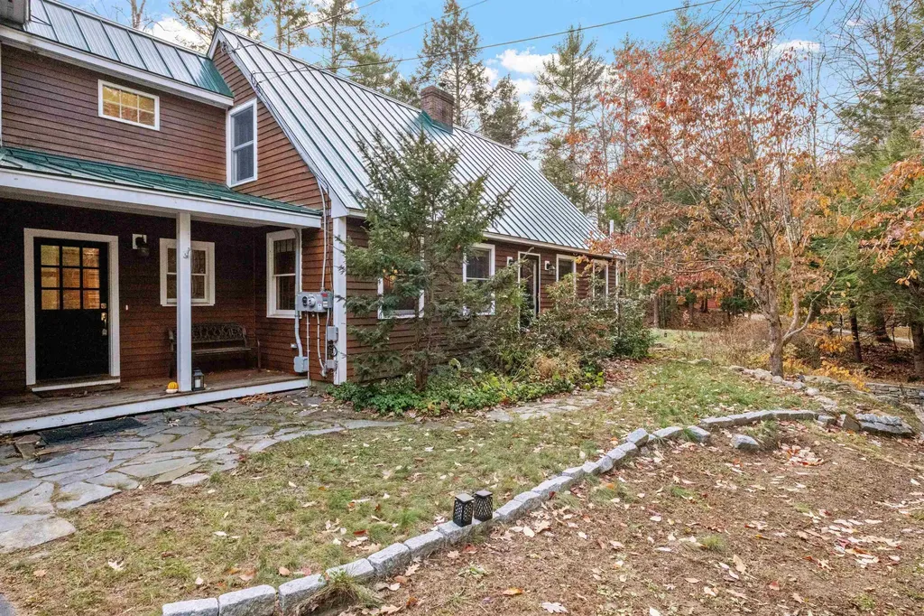 35 Merry Hill Road Barrington NH 03825