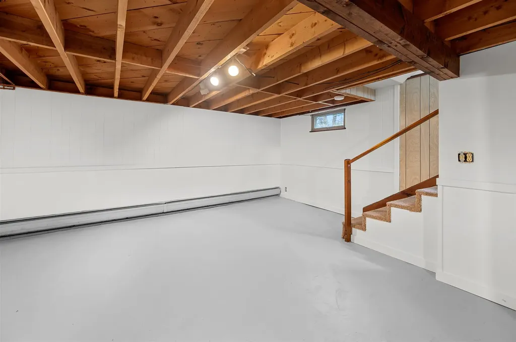 73 Pauls Square East Montpelier VT 05651