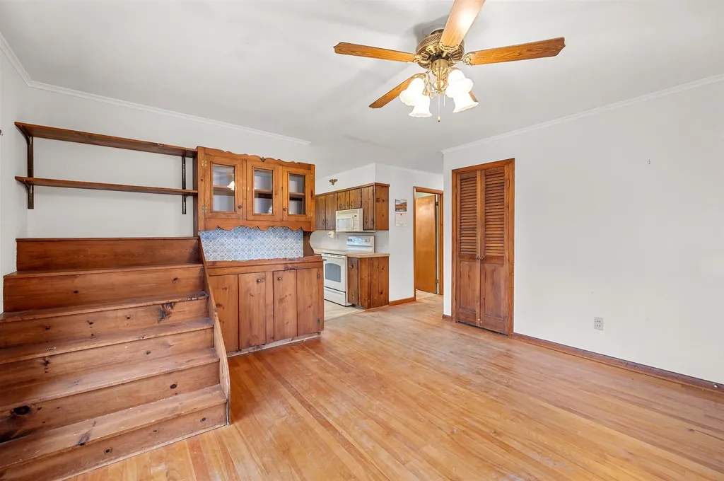 73 Pauls Square East Montpelier VT 05651