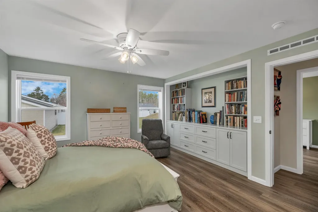 15-B Wildflower Lane Plymouth NH 03264