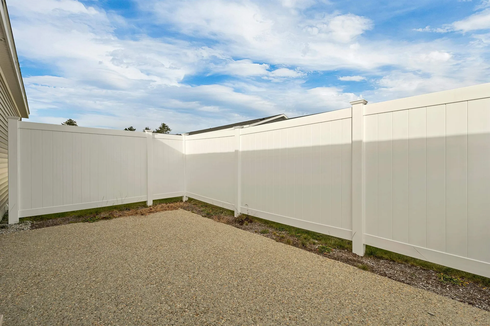 15-B Wildflower Lane Plymouth NH 03264