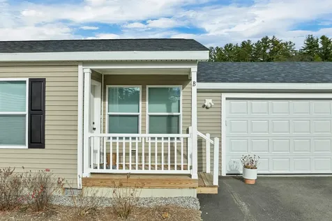 15-B Wildflower Lane Plymouth NH 03264