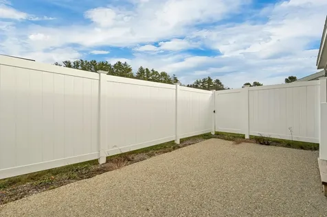 15-B Wildflower Lane Plymouth NH 03264