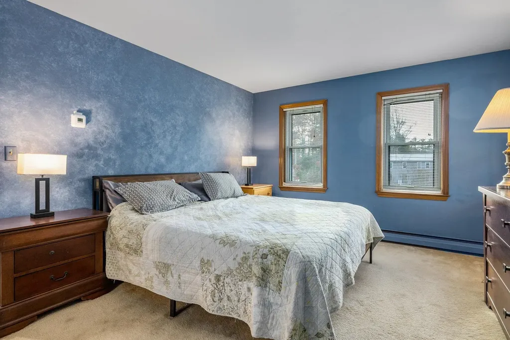 8 River Bend Circle Exeter NH 03833