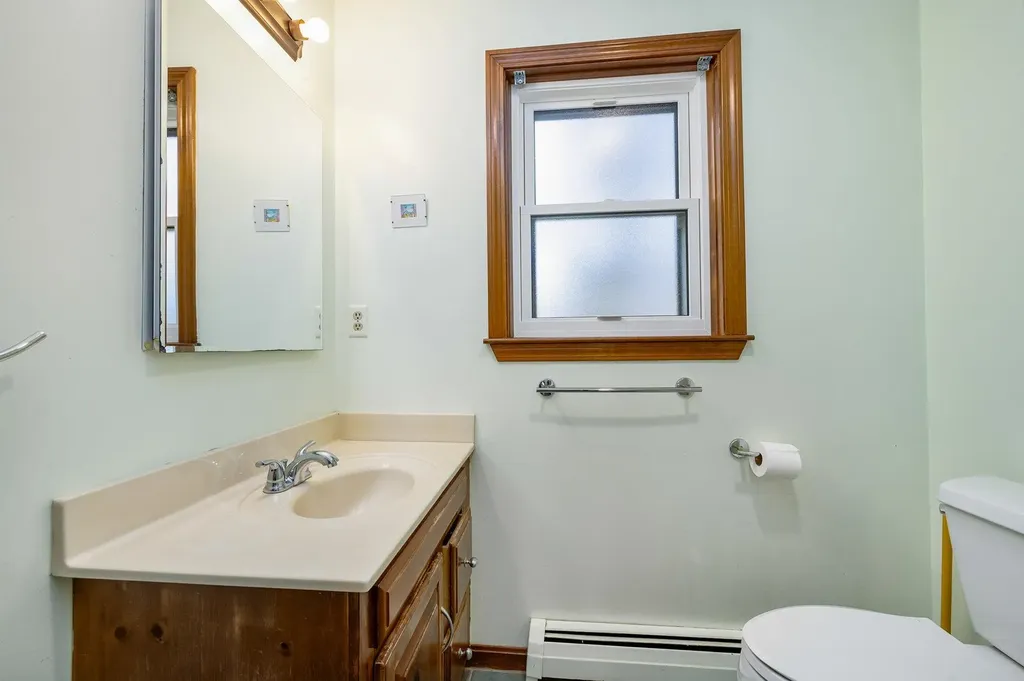 8 River Bend Circle Exeter NH 03833