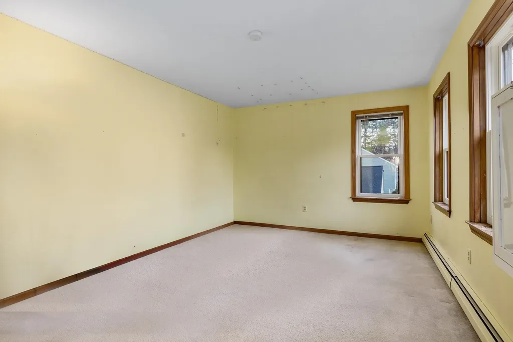 8 River Bend Circle Exeter NH 03833