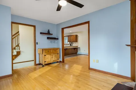 8 River Bend Circle Exeter NH 03833