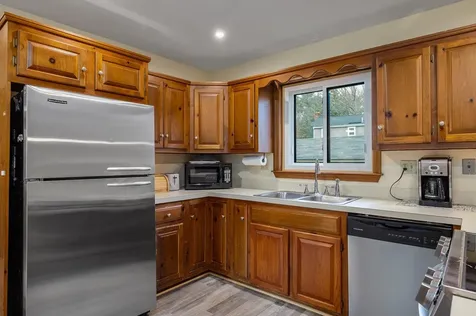 8 River Bend Circle Exeter NH 03833