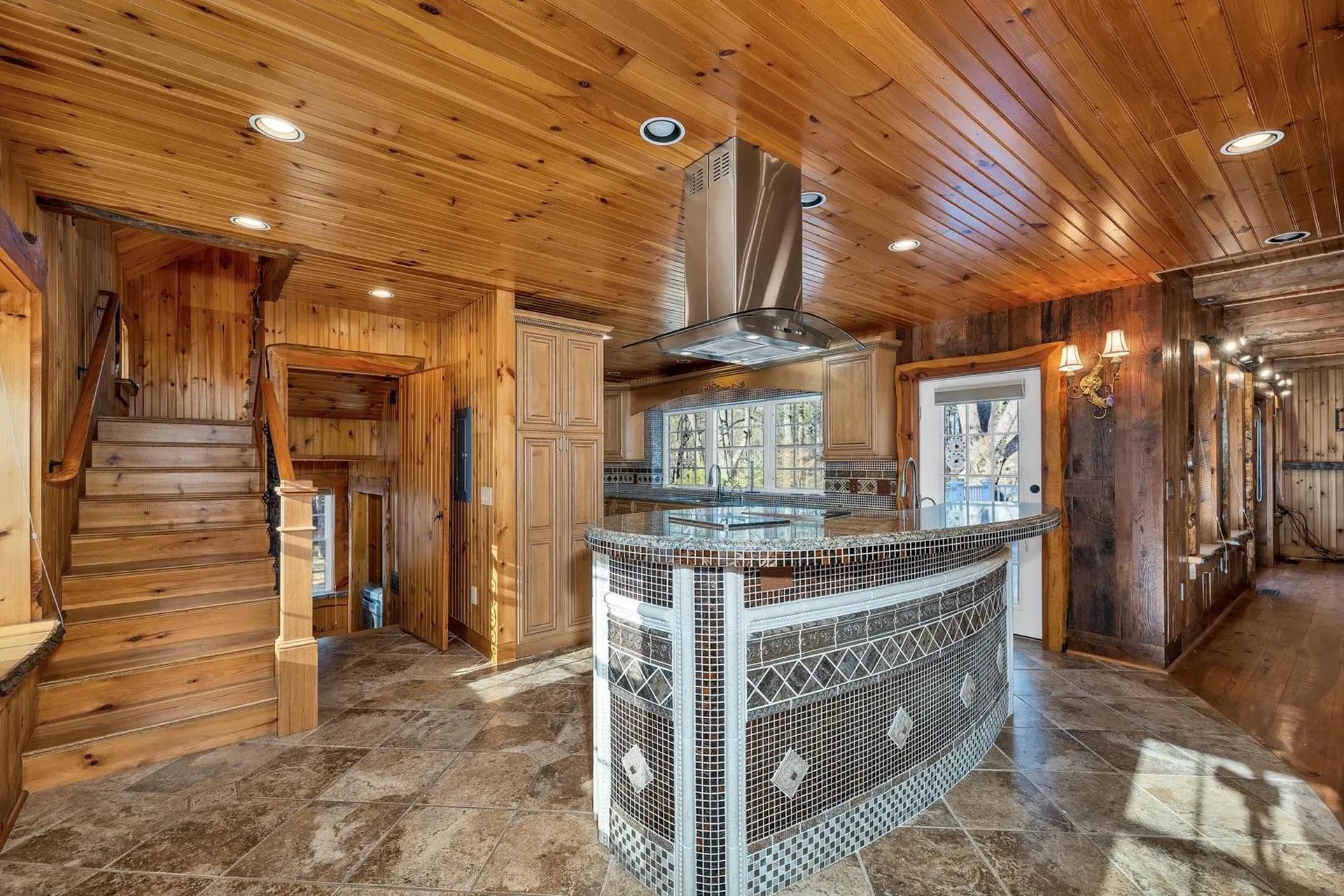 475 Governor Wentworth Highway Wolfeboro NH 03894