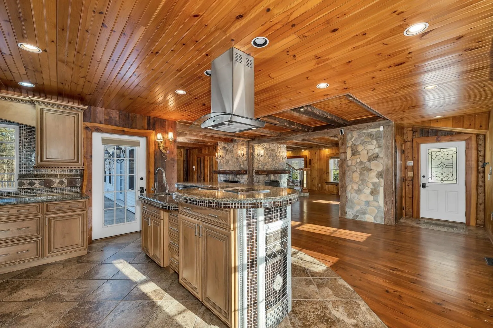 475 Governor Wentworth Highway Wolfeboro NH 03894