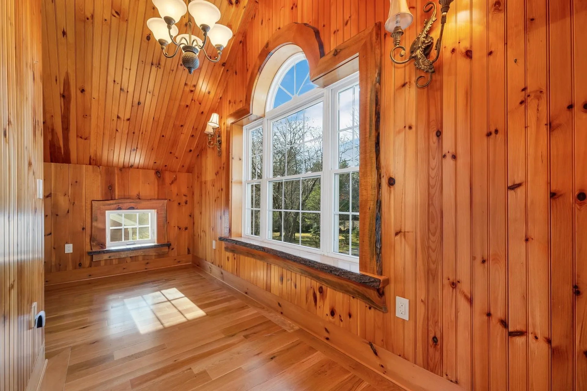 475 Governor Wentworth Highway Wolfeboro NH 03894