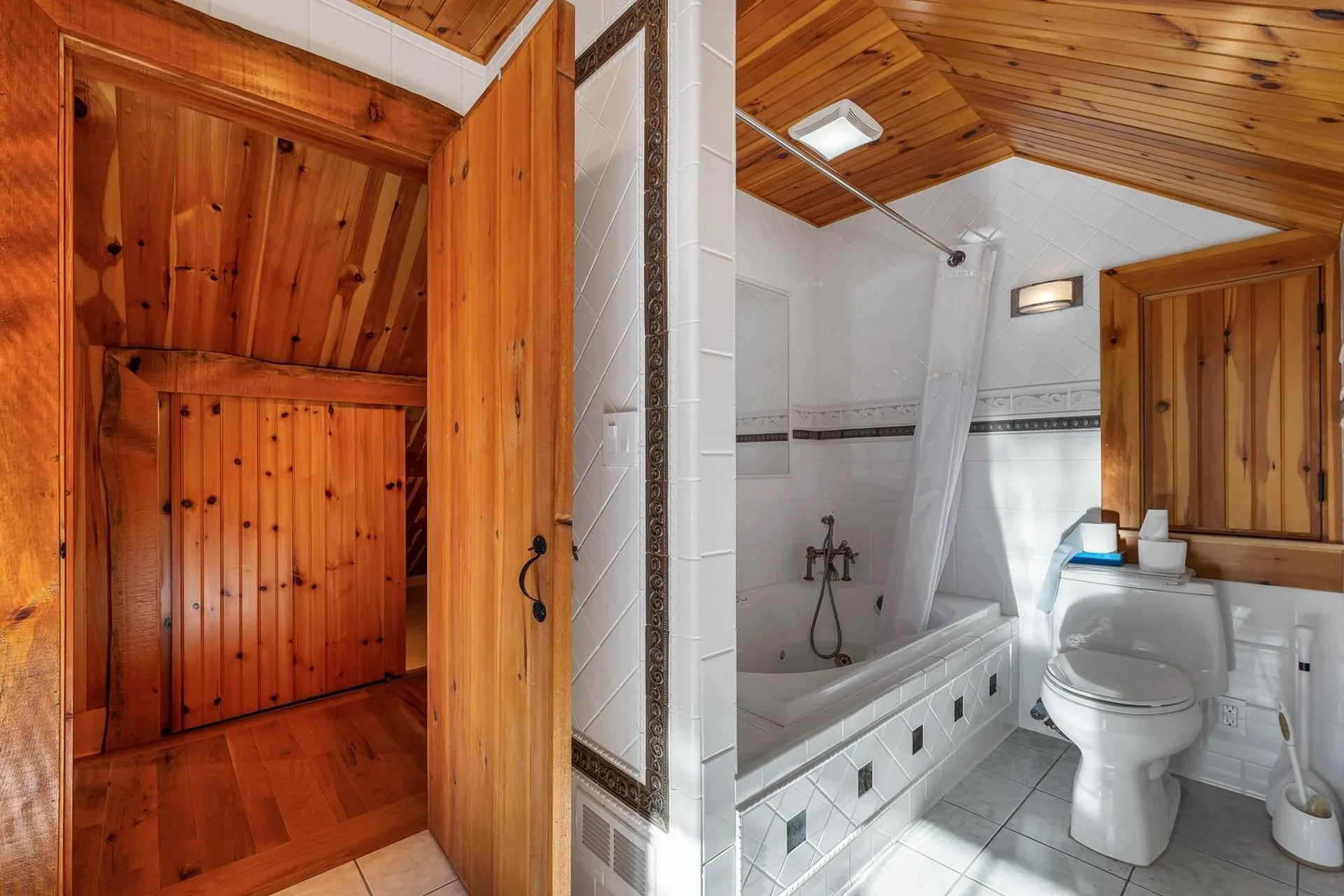 475 Governor Wentworth Highway Wolfeboro NH 03894