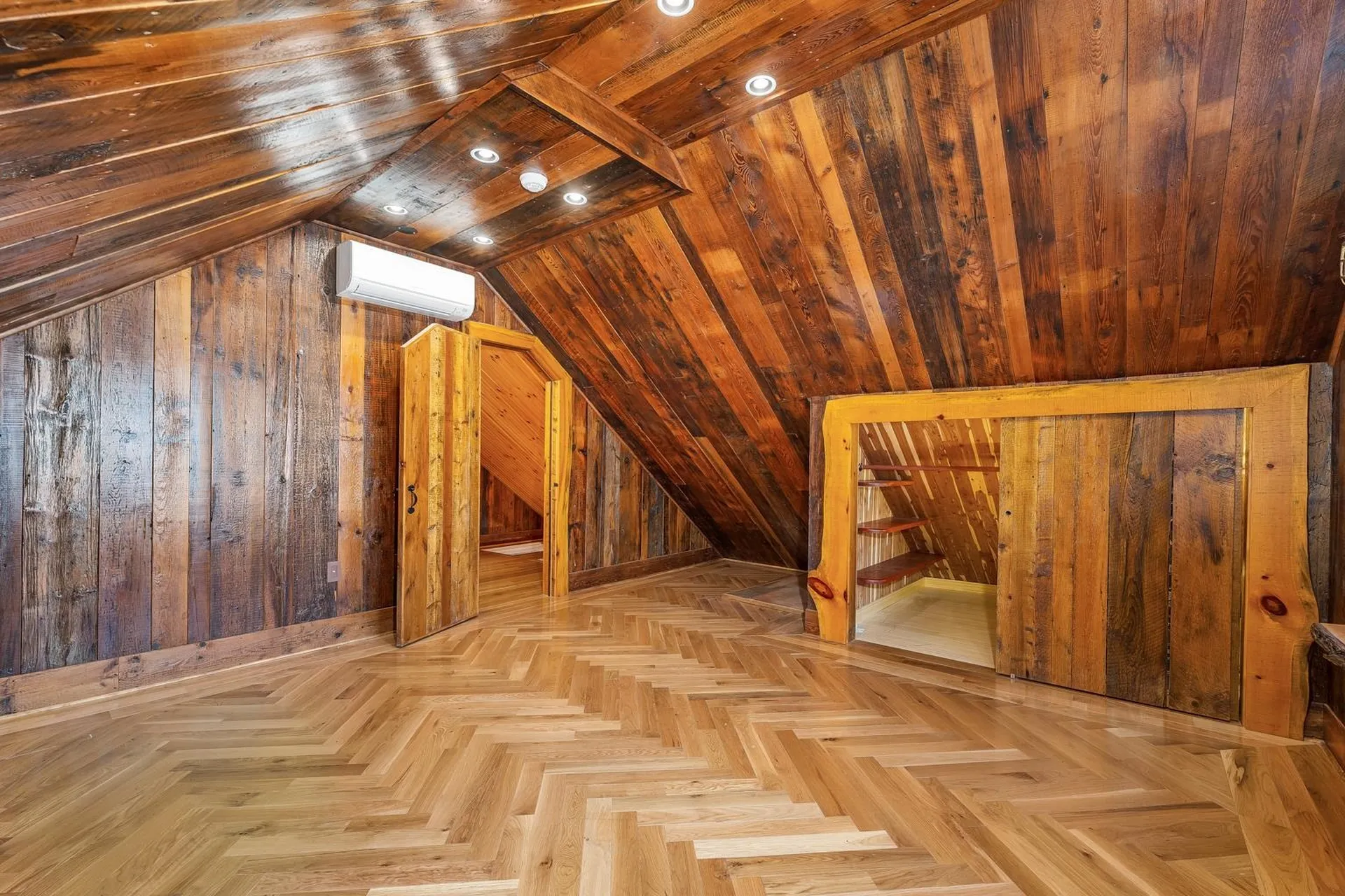 475 Governor Wentworth Highway Wolfeboro NH 03894